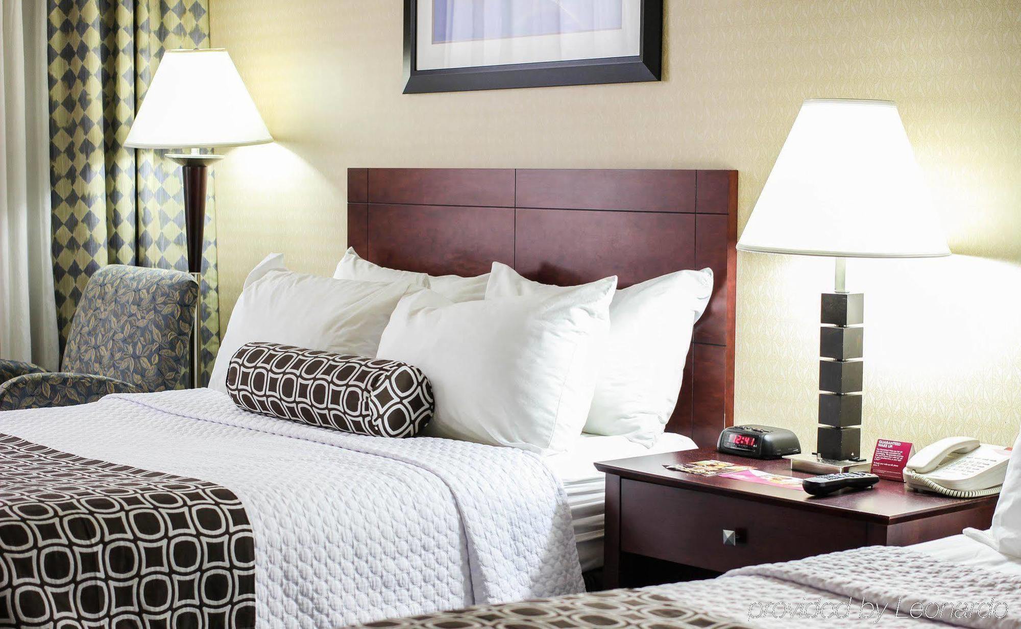 Crowne Plaza Cleveland Airport By Ihg Hotel Middleburg Heights Kültér fotó