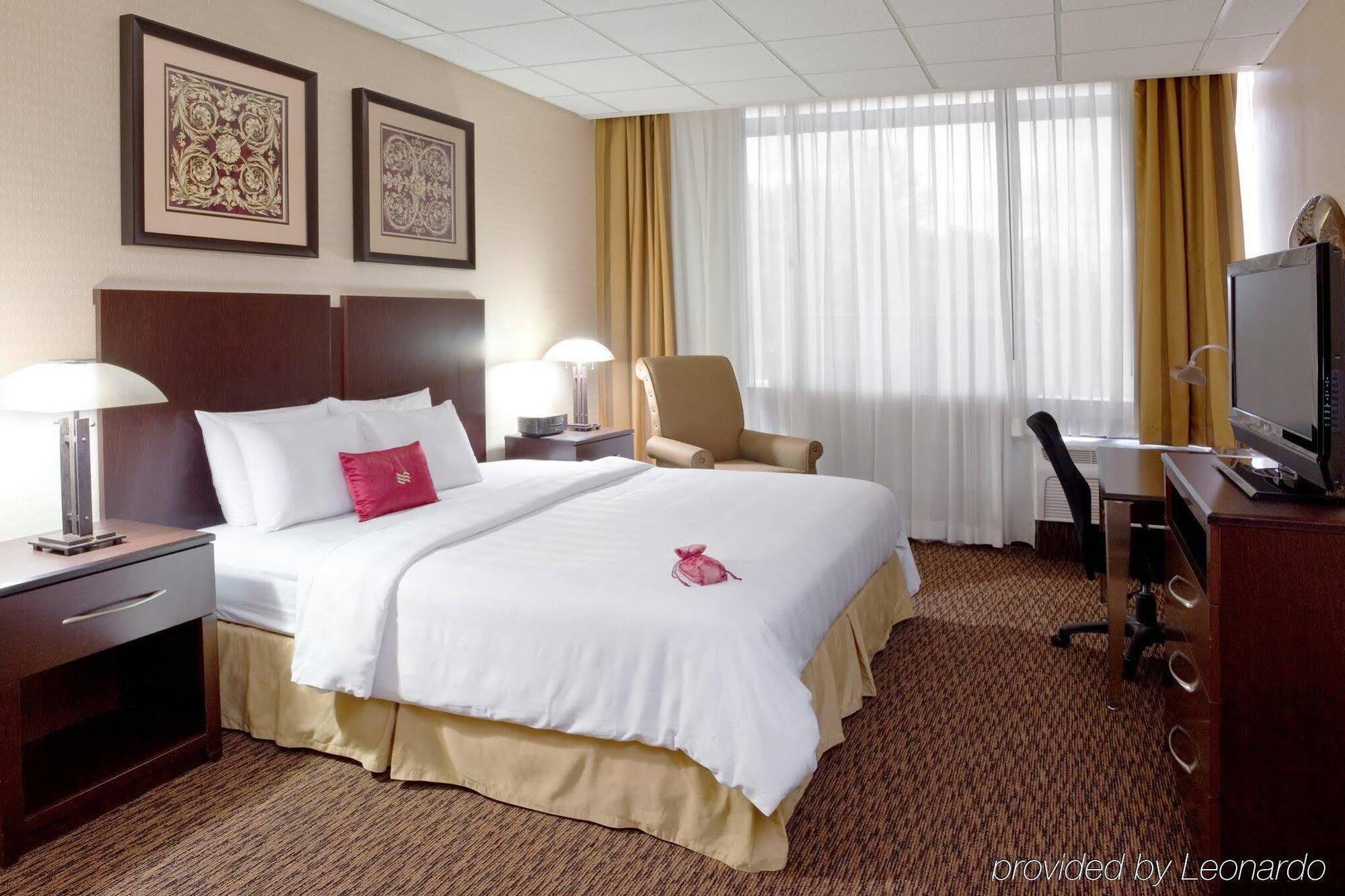 Crowne Plaza Cleveland Airport By Ihg Hotel Middleburg Heights Kültér fotó